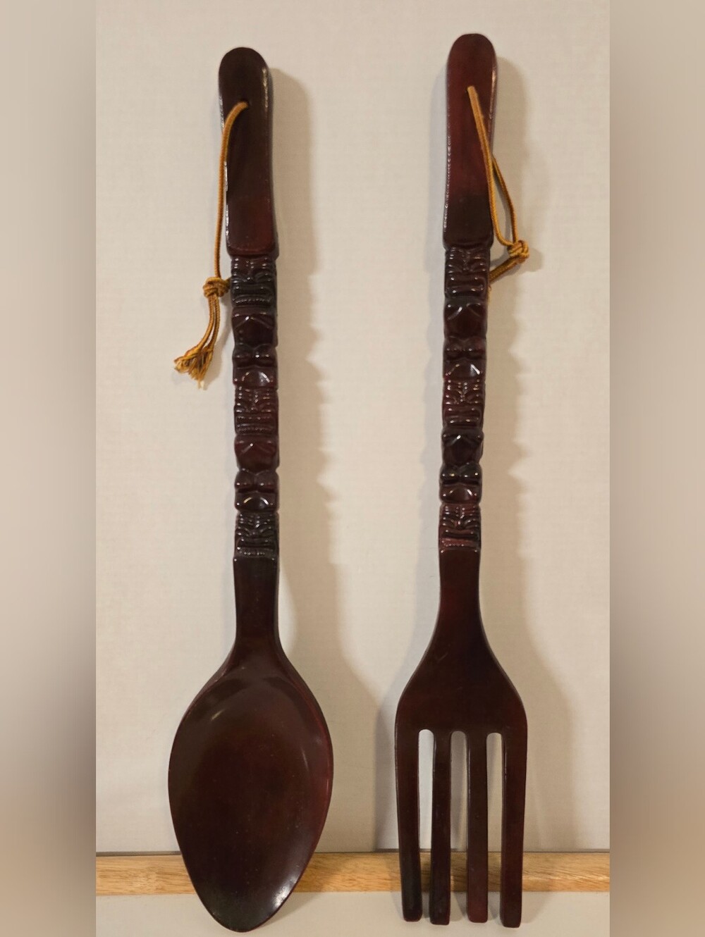 Vintage Mid Century Tiki Totem Spoon Fork Wall Decor Set 23" Faux Wood Resin
